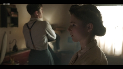 Life_After_Life_S01E03_mkv9678.jpg