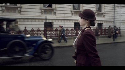 Life_After_Life_S01E03_mkv9689.jpg