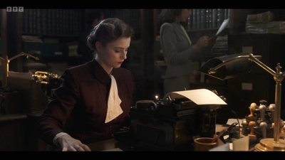 Life_After_Life_S01E03_mkv9695.jpg
