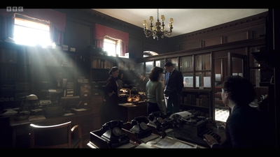 Life_After_Life_S01E03_mkv9717.jpg