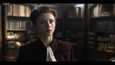 Life_After_Life_S01E03_mkv9787.jpg