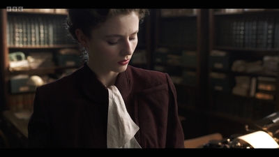 Life_After_Life_S01E03_mkv9799.jpg