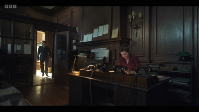 Life_After_Life_S01E04_mkv10082.jpg