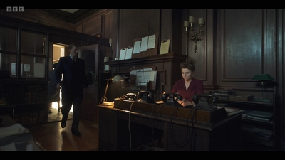 Life_After_Life_S01E04_mkv10084.jpg