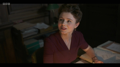 Life_After_Life_S01E04_mkv10086.jpg