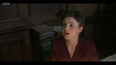 Life_After_Life_S01E04_mkv10097.jpg