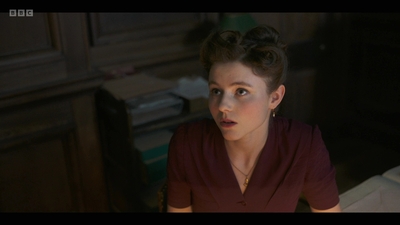 Life_After_Life_S01E04_mkv10098.jpg