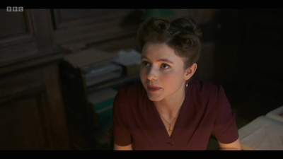 Life_After_Life_S01E04_mkv10100.jpg