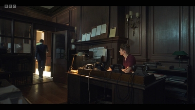 Life_After_Life_S01E04_mkv10125.jpg