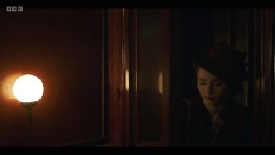 Life_After_Life_S01E04_mkv10129.jpg