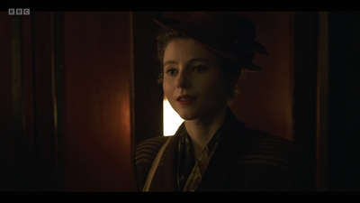 Life_After_Life_S01E04_mkv10138.jpg
