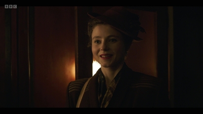 Life_After_Life_S01E04_mkv10146.jpg