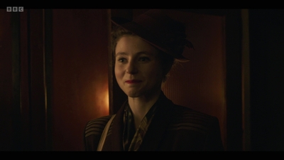 Life_After_Life_S01E04_mkv10147.jpg