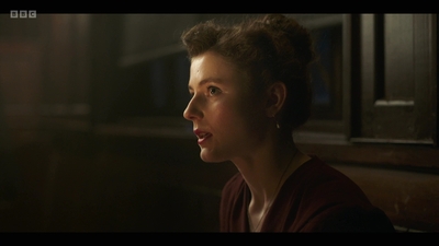 Life_After_Life_S01E04_mkv10266.jpg