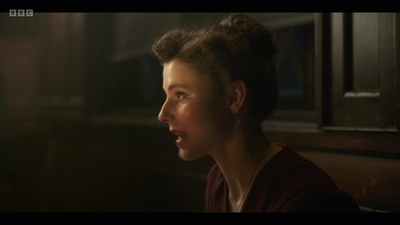 Life_After_Life_S01E04_mkv10267.jpg