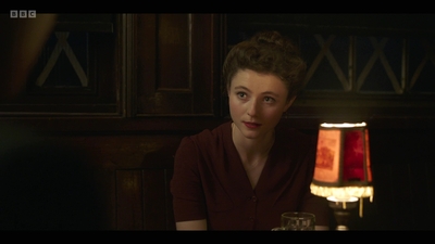 Life_After_Life_S01E04_mkv10291.jpg