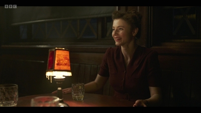 Life_After_Life_S01E04_mkv10317.jpg