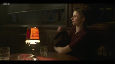 Life_After_Life_S01E04_mkv10321.jpg