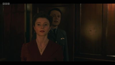 Life_After_Life_S01E04_mkv10333.jpg