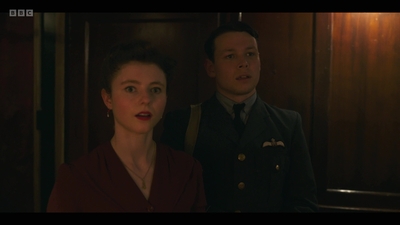 Life_After_Life_S01E04_mkv10351.jpg