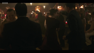 Life_After_Life_S01E04_mkv10409.jpg