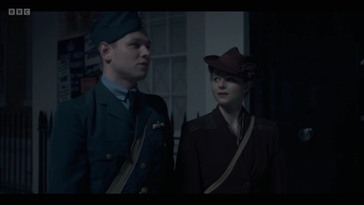 Life_After_Life_S01E04_mkv10425.jpg