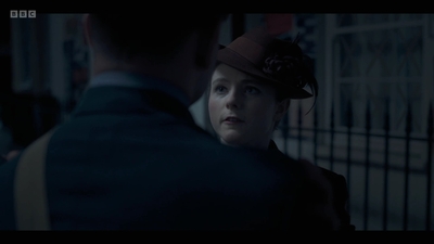 Life_After_Life_S01E04_mkv10458.jpg