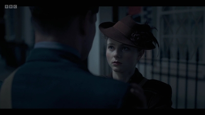 Life_After_Life_S01E04_mkv10463.jpg