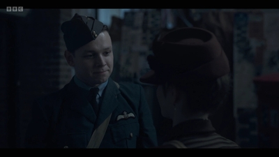 Life_After_Life_S01E04_mkv10467.jpg