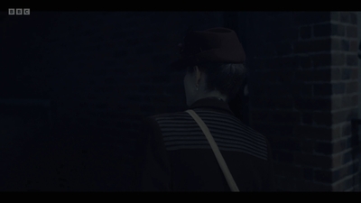 Life_After_Life_S01E04_mkv10477.jpg