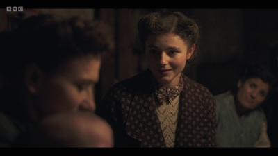 Life_After_Life_S01E04_mkv10522.jpg