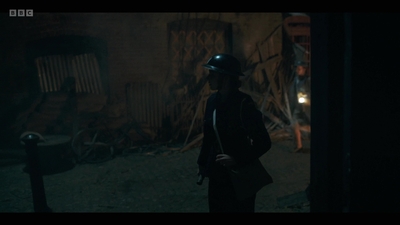 Life_After_Life_S01E04_mkv10767.jpg