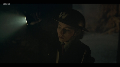 Life_After_Life_S01E04_mkv10779.jpg