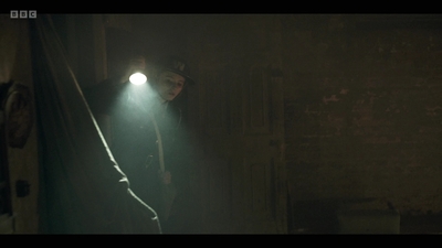 Life_After_Life_S01E04_mkv10786.jpg