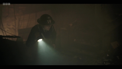 Life_After_Life_S01E04_mkv10806.jpg