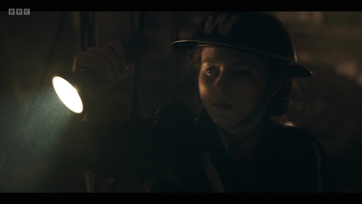 Life_After_Life_S01E04_mkv10866.jpg