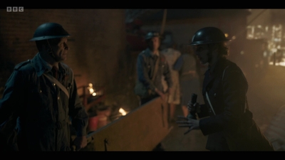 Life_After_Life_S01E04_mkv10874.jpg