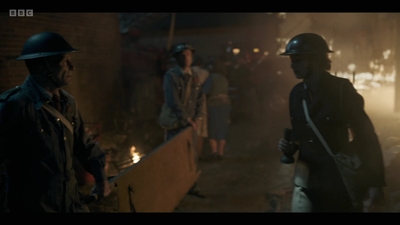 Life_After_Life_S01E04_mkv10875.jpg