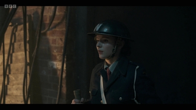 Life_After_Life_S01E04_mkv10890.jpg