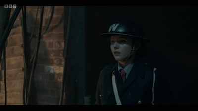 Life_After_Life_S01E04_mkv10891.jpg