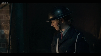Life_After_Life_S01E04_mkv10896.jpg