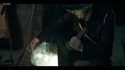 Life_After_Life_S01E04_mkv10906.jpg
