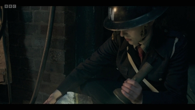 Life_After_Life_S01E04_mkv10907.jpg