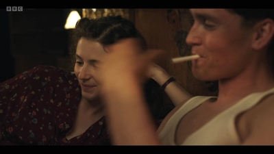 Life_After_Life_S01E04_mkv10966.jpg