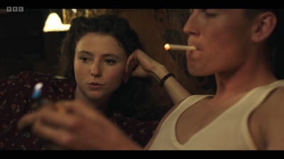 Life_After_Life_S01E04_mkv10971.jpg