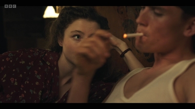 Life_After_Life_S01E04_mkv10974.jpg