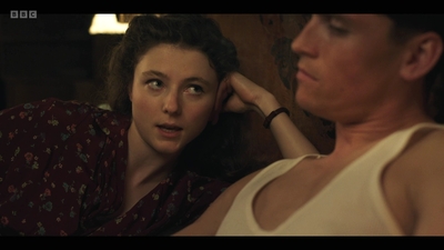 Life_After_Life_S01E04_mkv10985.jpg
