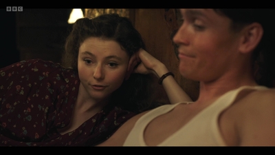 Life_After_Life_S01E04_mkv10993.jpg