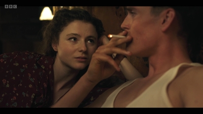 Life_After_Life_S01E04_mkv10997.jpg