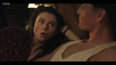Life_After_Life_S01E04_mkv11020.jpg